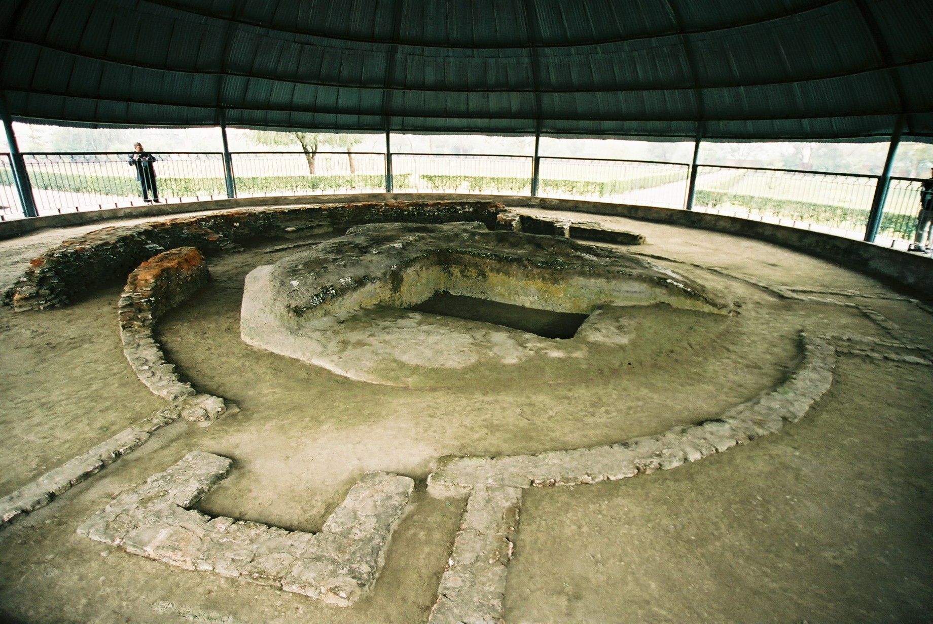 Tháp Niết-bàn (Nibbàna Stupa)